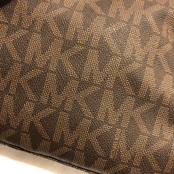 *BRAND NEW BROWN/TAN MICHAEL KORS BAG* - Picture 3 of 4